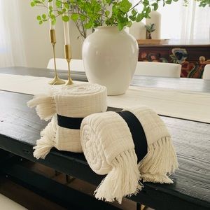 Hearth and hand gauze cream shams-KING